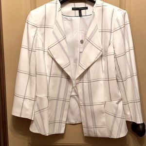 Ladies Ecru with Black Jscket